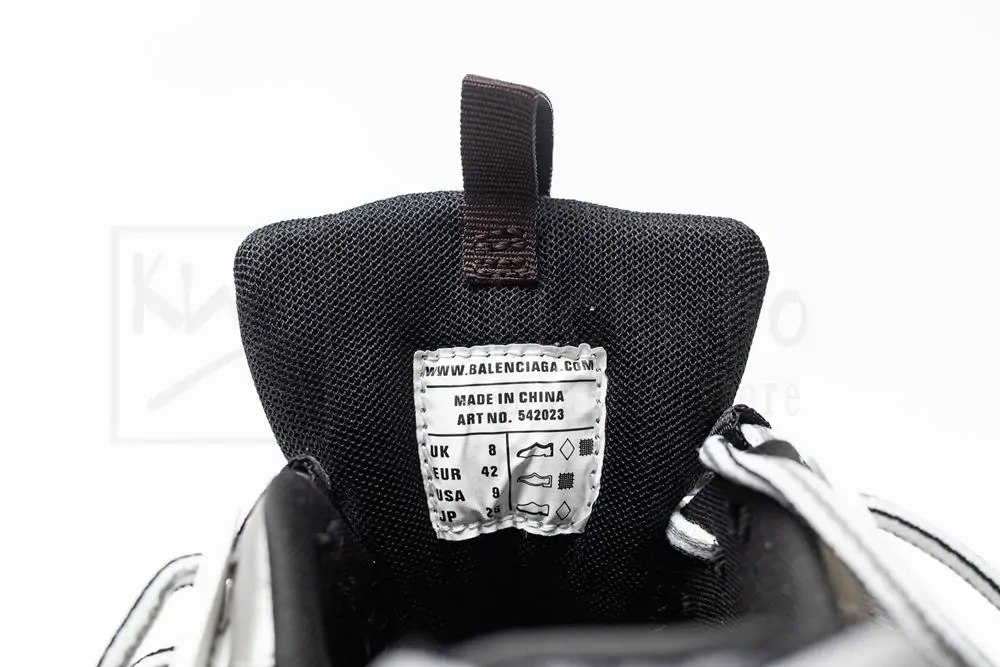 Ba*len*cia*ga track trainer grey white with led