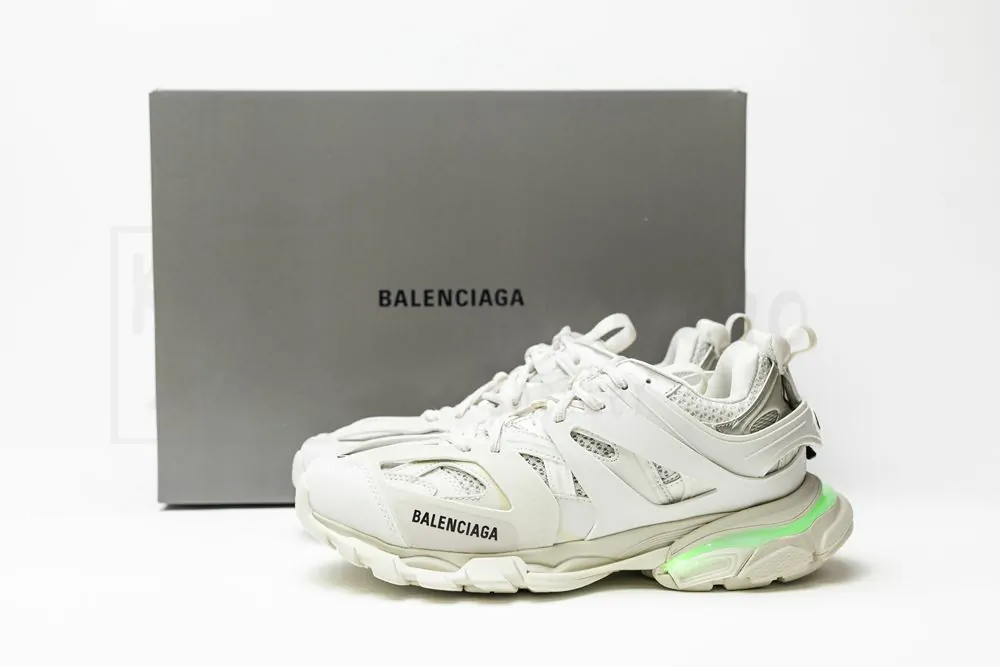 Ba*len*cia*ga track trainer "light grey " with led