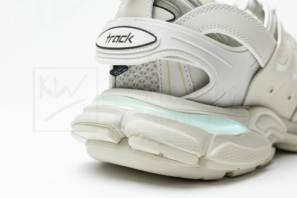 Ba*len*cia*ga track trainer "light grey " with led