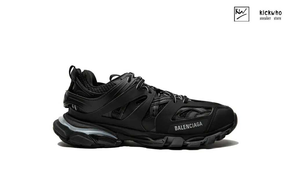 Ba*len*cia*ga track trainer black green with led