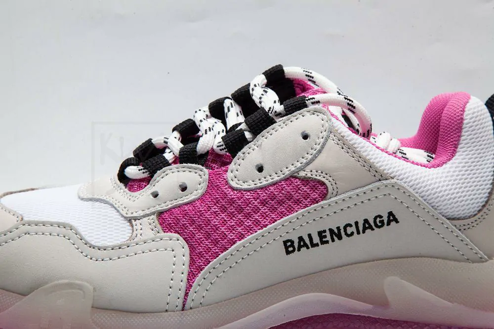 Ba*len*cia*ga triple s trainer