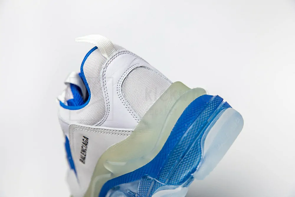 Ba*len*cia*ga triple s trainer