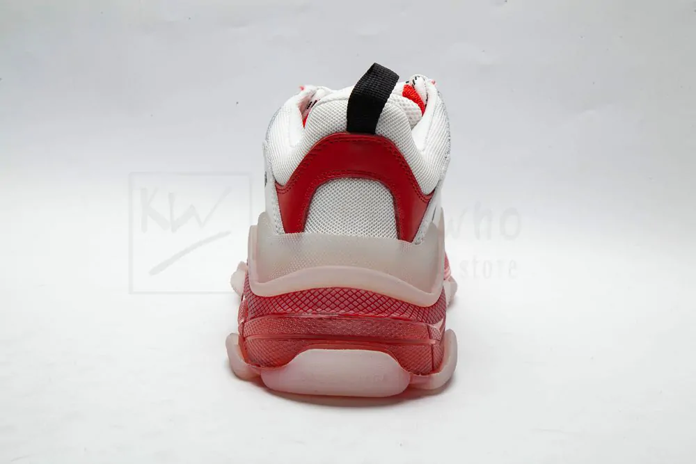 Ba*len*cia*ga triple s trainer