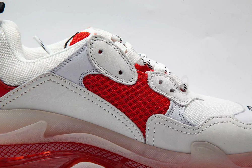 Ba*len*cia*ga triple s trainer