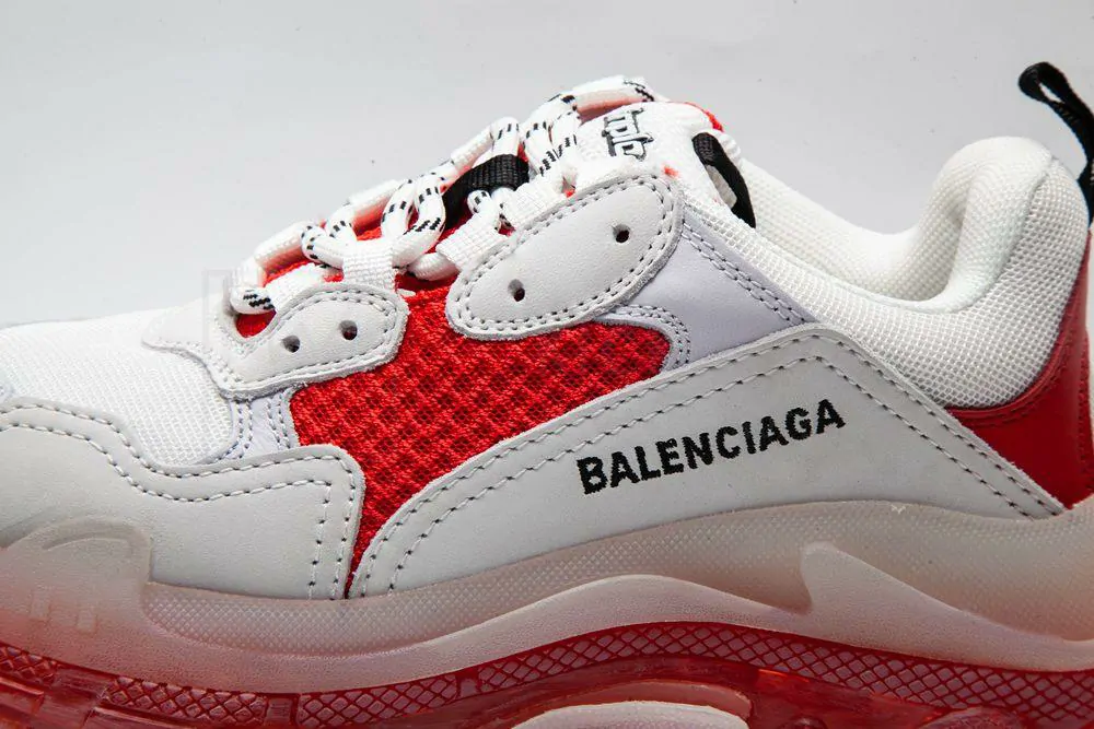Ba*len*cia*ga triple s trainer