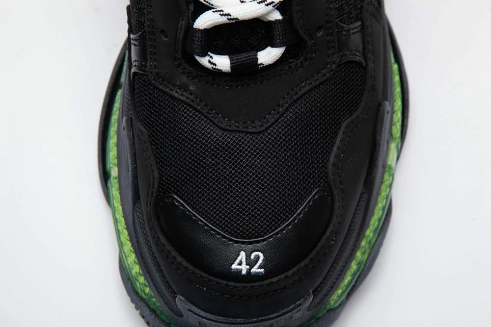 Ba*len*cia*ga triple s trainer black green