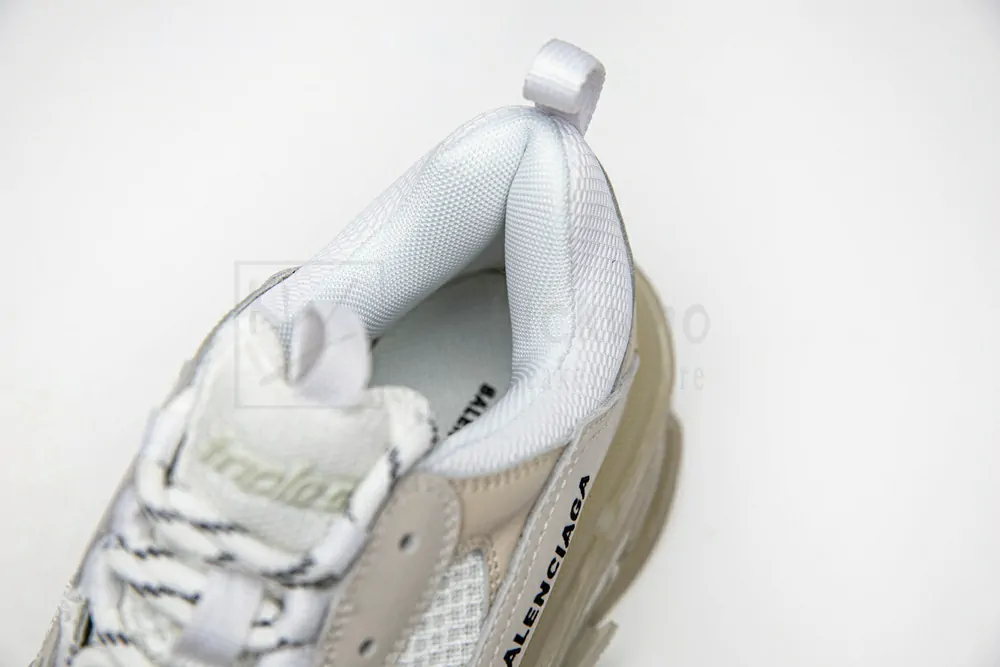 Ba*len*cia*ga triple s white godkiller 544351 w09e1 9000