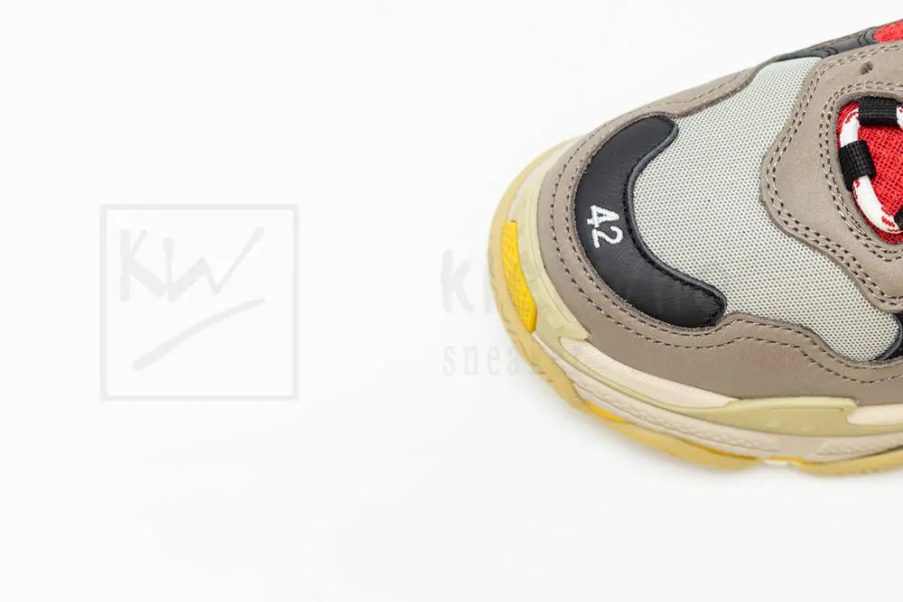 Ba*len*cia*ga triple s trainer yellow blue red "godkiller" 483513w06e34365