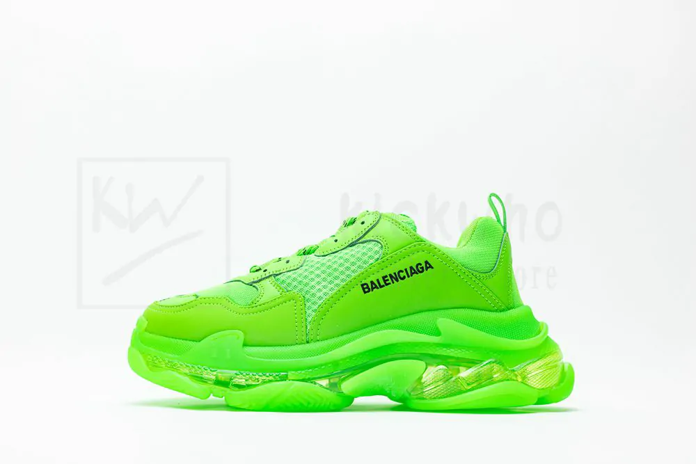 Ba*len*cia*ga triple s green godkiller
