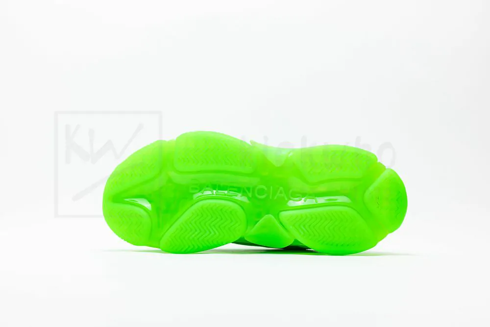 Ba*len*cia*ga triple s green godkiller
