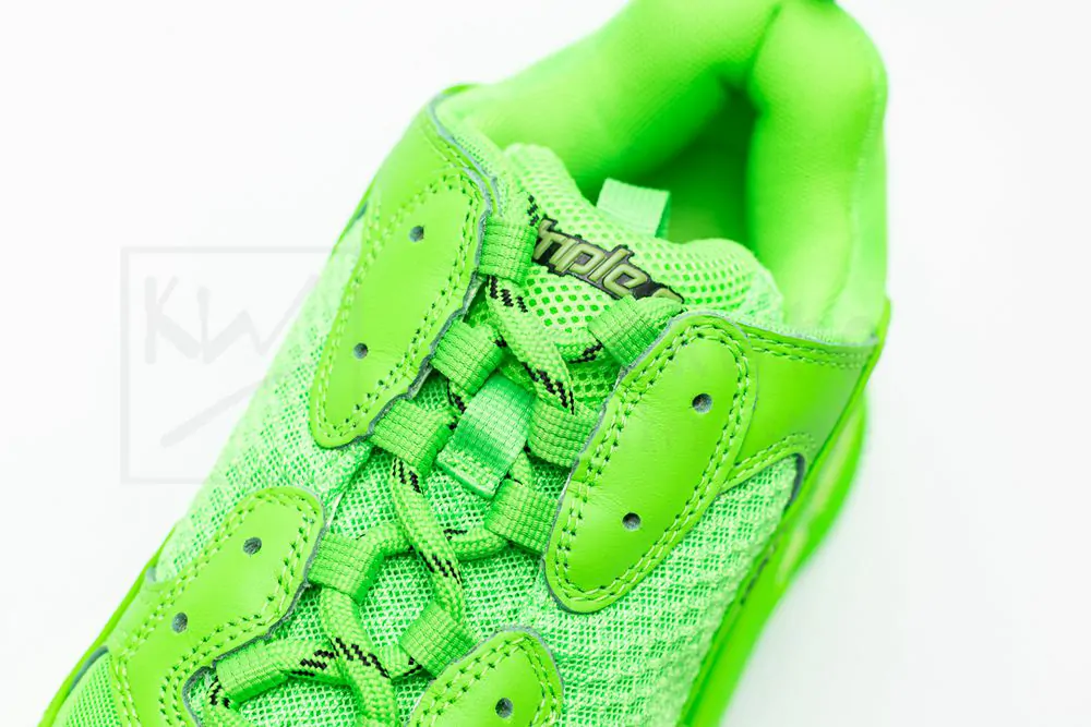 Ba*len*cia*ga triple s green godkiller