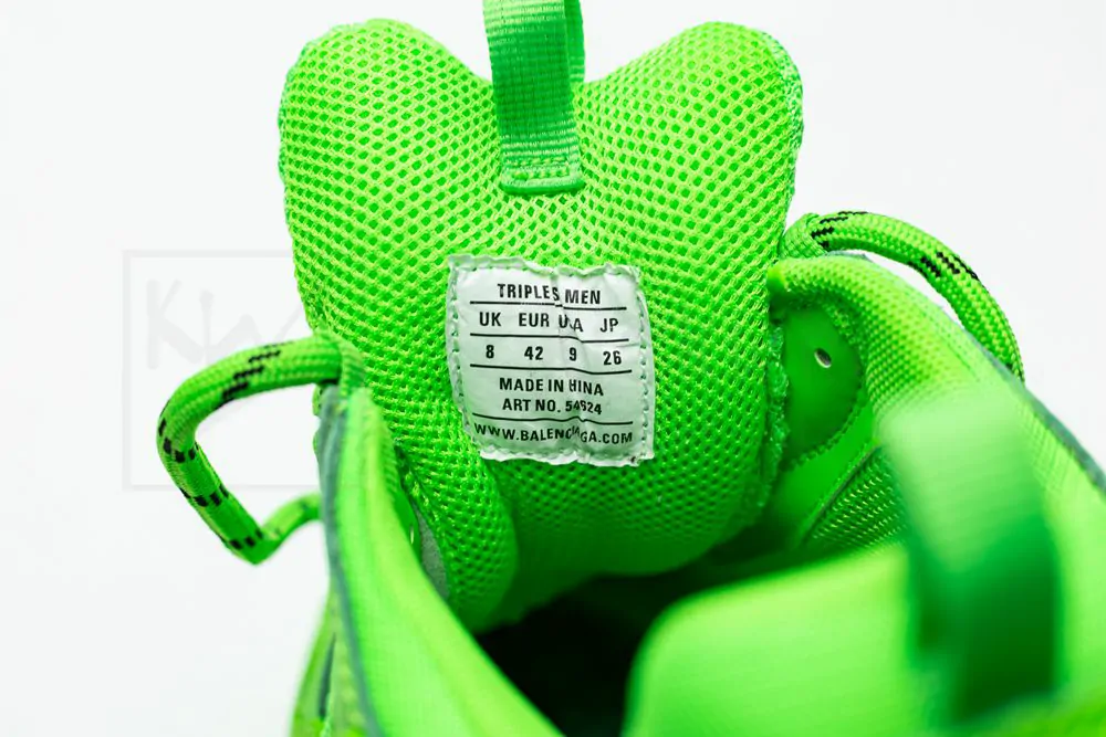 Ba*len*cia*ga triple s green godkiller