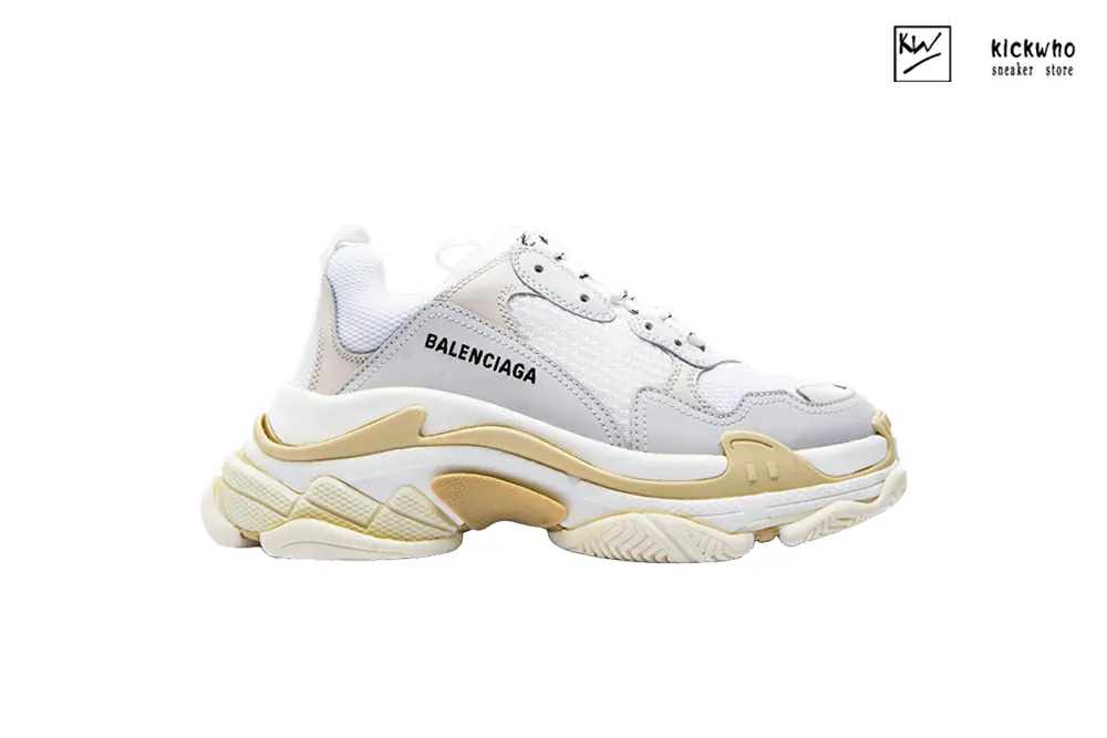 Ba*len*cia*ga triple s all white 