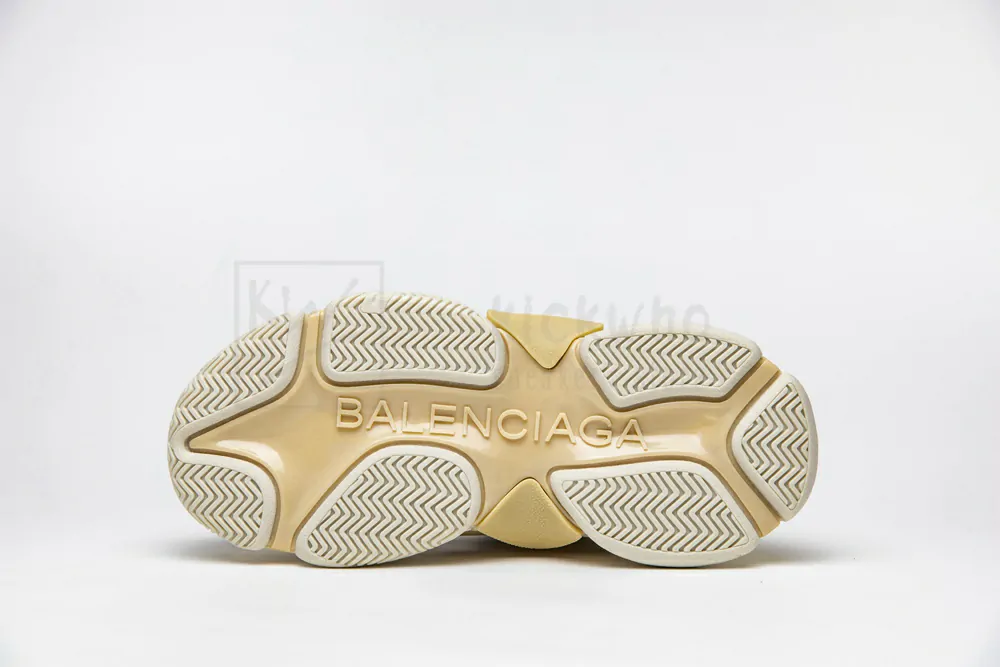 Ba*len*cia*ga triple s all white "godkiller" 512177w09e19000