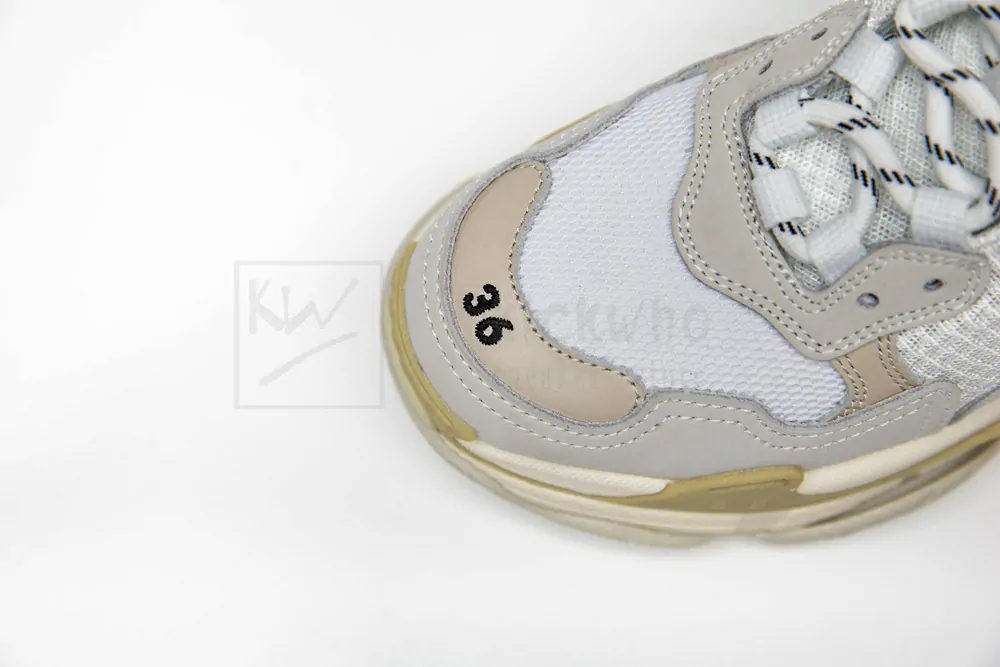 Ba*len*cia*ga triple s all white "godkiller" 512177w09e19000