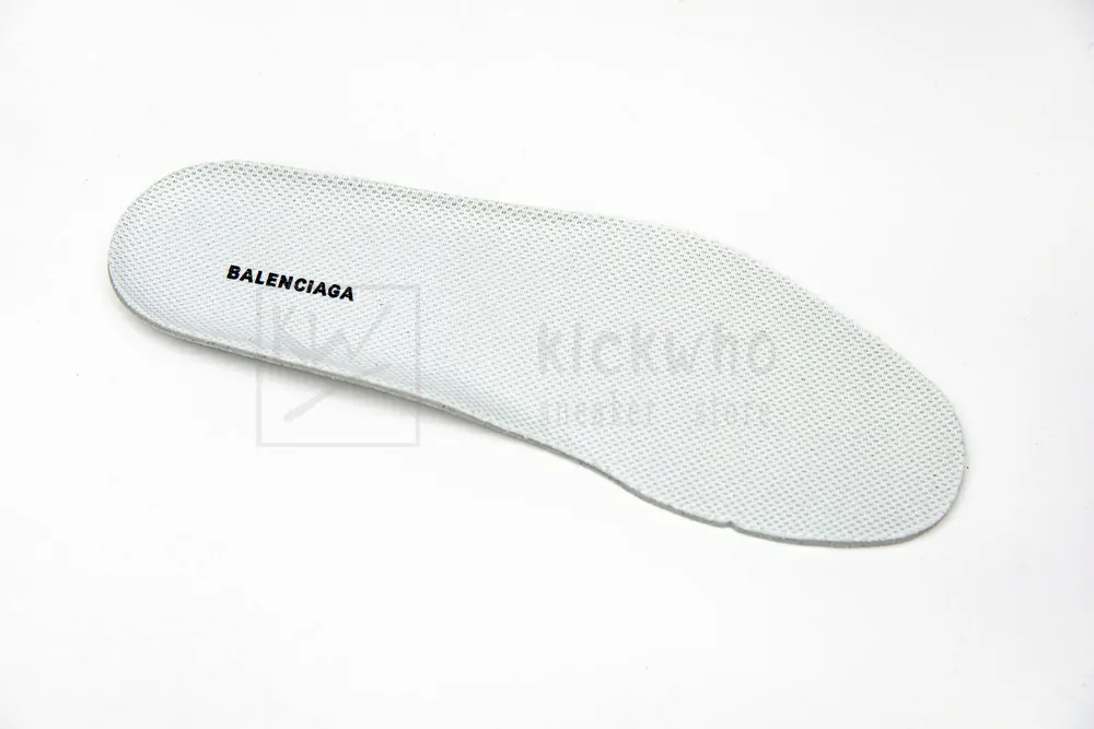 Ba*len*cia*ga triple s all white "godkiller" 512177w09e19000