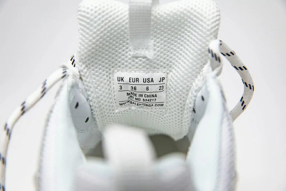 Ba*len*cia*ga triple s all white "godkiller" 512177w09e19000