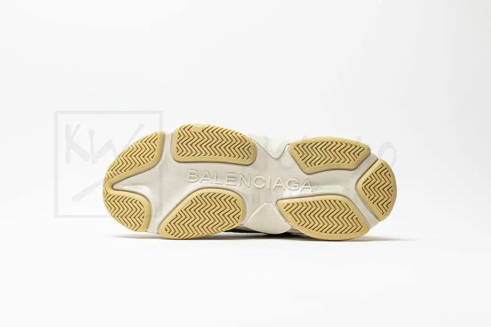 Ba*len*cia*ga triple s trainer yellow yellow green "godkiller" 516440 w09o2 7070