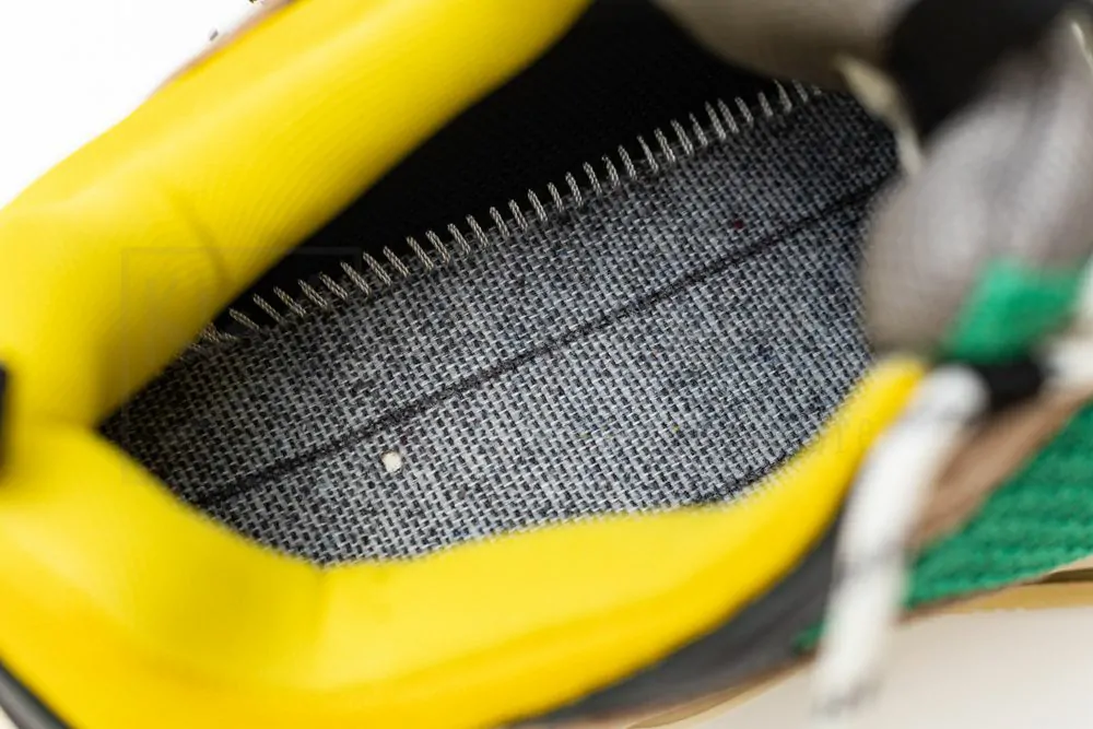 Ba*len*cia*ga triple s trainer yellow yellow green "godkiller" 516440 w09o2 7070