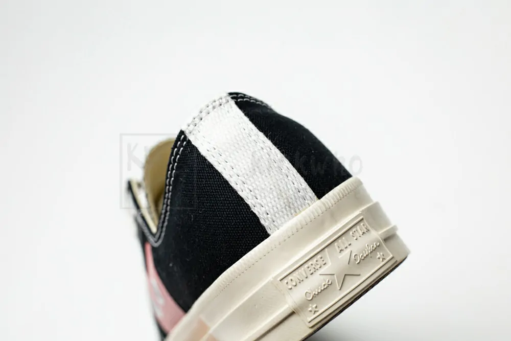 comme des garçons play x chuck taylor all star 2